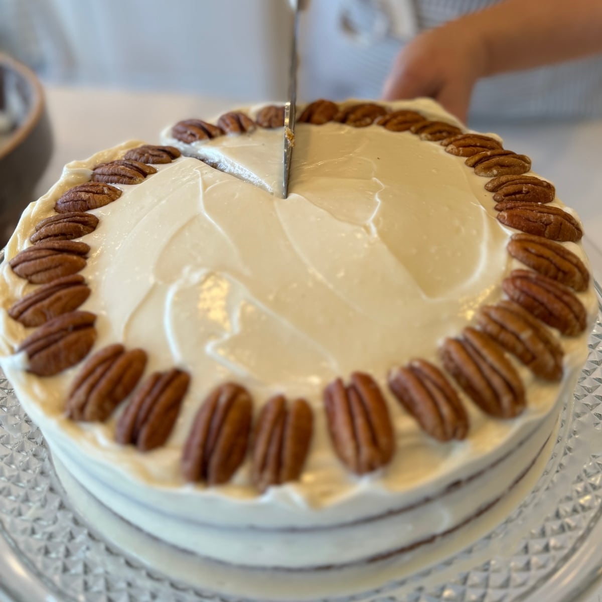 Master Cream Cheese Frosting: Perfect for Cakes, Cupcakes & More Desserts